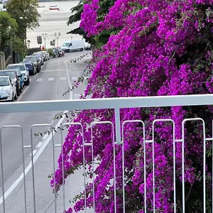Welcome Riviera - Torre D'avorio 126 Mq Piu'terrazzo 25 Mq - Totalmente Rinnovato- 250 M Dal Centro - Sky E Netflix - Parcheggio A Pagamento 15 Euro Al Giorno Da Prenotare In Anticipo Salvo Disponibilita A 650 M Rapallo